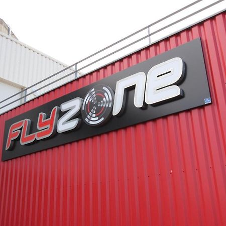 Auberge Flyzone Lézignan-Corbières Exterior foto